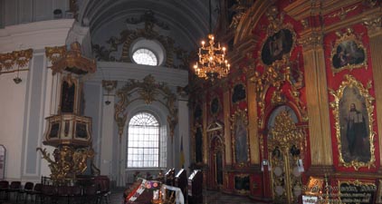 Фото Киева. Андреевская церковь, левый неф.