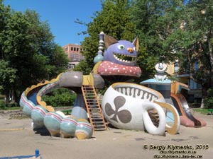 Фото Киева. Ещё одна детская площадка на Пейзажной аллее.