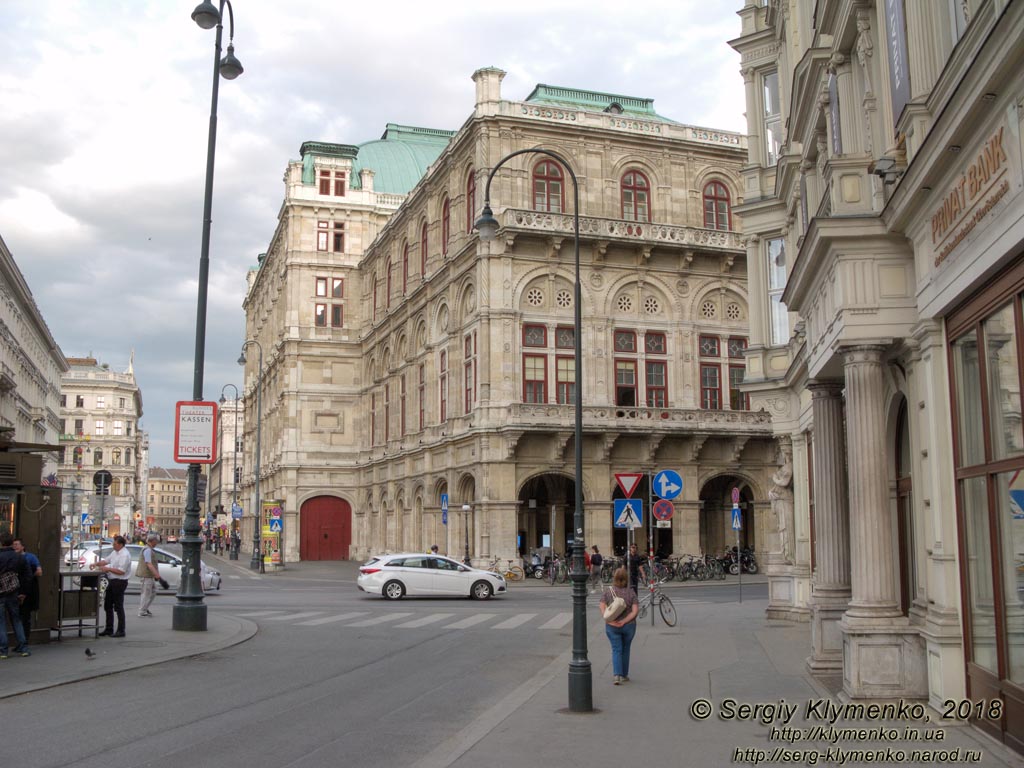 Вена (Vienna), Австрия (Austria). Фото. Венская государственная опера (Wiener Staatsoper). Вид с Hanuschgasse.