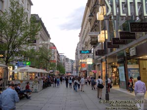 Вена (Vienna), Австрия (Austria). Фото. Вдоль Kärntner Straße (квартал между Donnergasse и Kupferschmiedgasse).