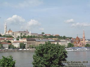 Будапешт (Budapest), Венгрия (Magyarország). Фото. Вид на Буду (правый берег Дуная) со стороны Пешта (Pest).