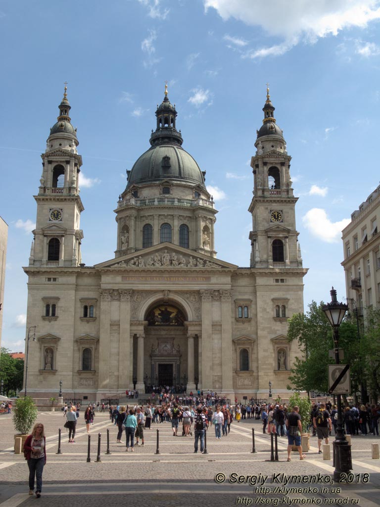 Будапешт (Budapest), Венгрия (Magyarország). Фото. Базилика Святого Стефана (Szent István-bazilika) на площади св. Стефана (Szent István tér).