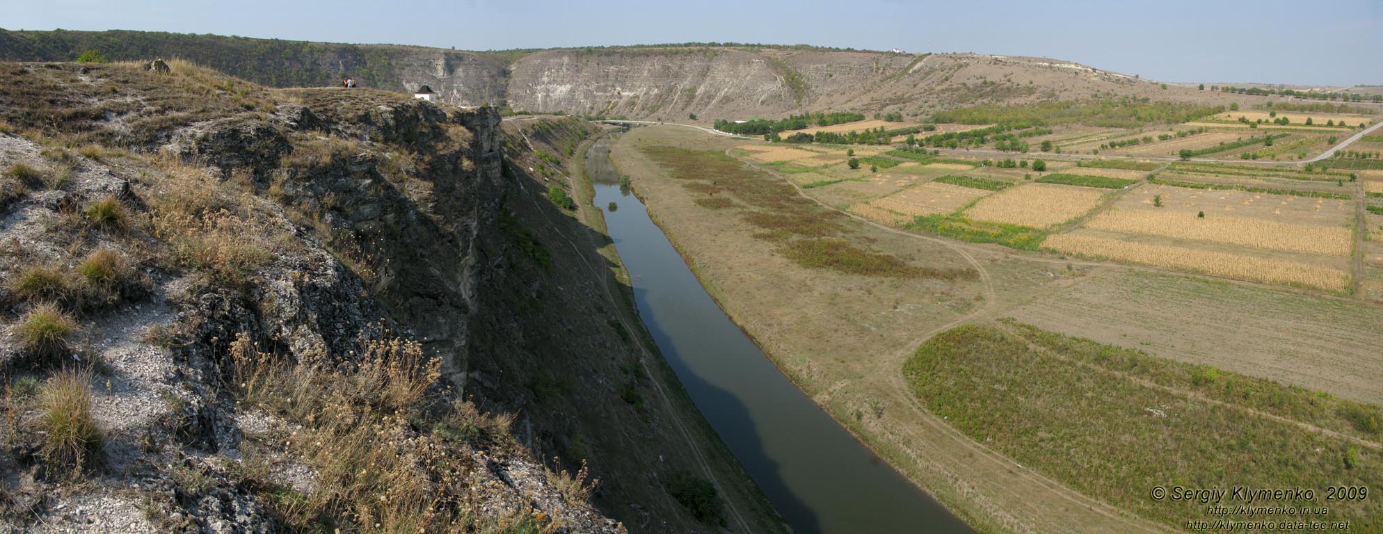 Молдавия. Фото. Историко-археологический комплекс Старый Орхей. Возле села Бутучены (Butuceni). Панорама ~90°.