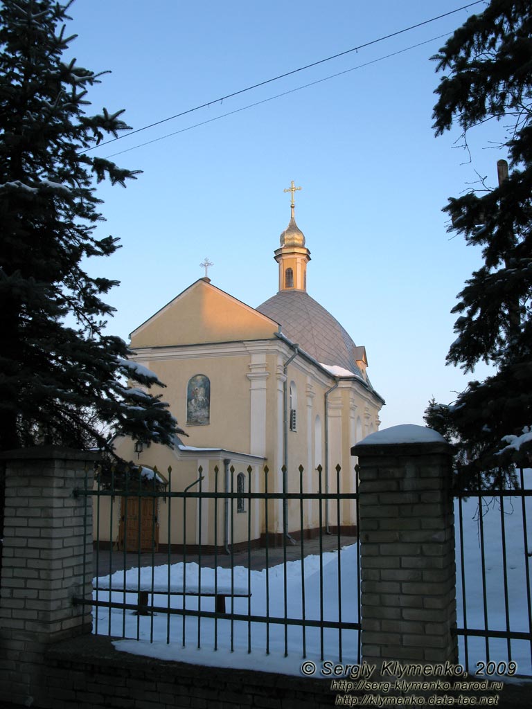 Броды. Фото. Церковь Святого Георгия (Юрия), памятник архитектуры, 1625 год.