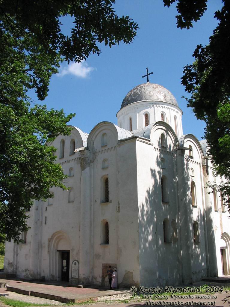 Чернигов. Фото. По Детинцу: Борисоглебский собор (1120-1123).