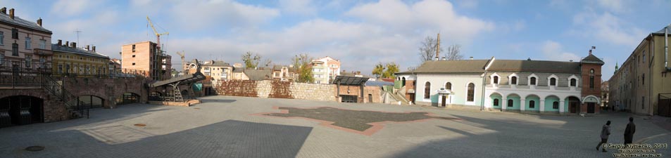 Ивано-Франковск. Фото. Сверху «Бастиона» - отреставрированной части Станиславовской крепости. Панорама ~150°.