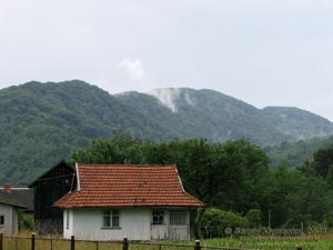 Ивано-Франковская область. Карпаты. После дождя (село Люча неподалеку от Яблунова).