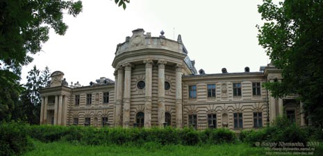 Коропец, Тернопольская область. Фото. Дворец графа Бадени. Парковый фасад.
