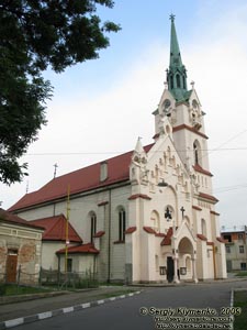 Львовская область. Город Стрый. Фото. Костел Рождества Пресвятой Богородицы.