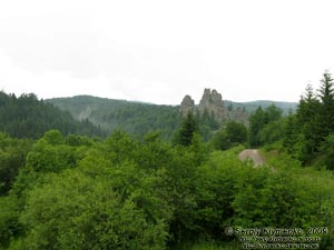 Львовская область. Близ села Урыч. Фото. Урицкие скалы (скалы Тустани).