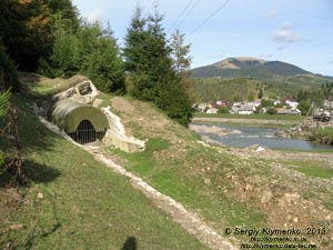 Закарпатская область, Колочава. Фото. «Линия Арпада», караульно-наблюдательный бункер.