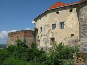 Закарпатская область. Мукачево. Фото. Замок «Паланок» (Palanok). Верхний замок. Вид на северо-западный бастион с западного бастиона.