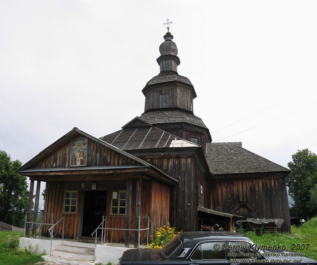 Новгород-Северский. Фото. Николаевская церковь, памятник архитектуры 1720 года. Внешний вид.