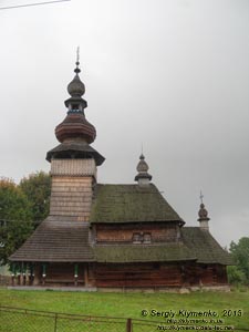 Закарпатская область, Свалява. Фото. Деревянная церковь св. Николая Чудотворца, 1588 год (частично перестроена в 1759 году).