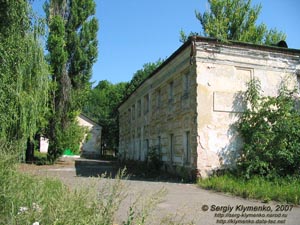 Старый Мерчик, Харьковская область. Фото. Имение Шидловского, служебный корпус (XVIII век).