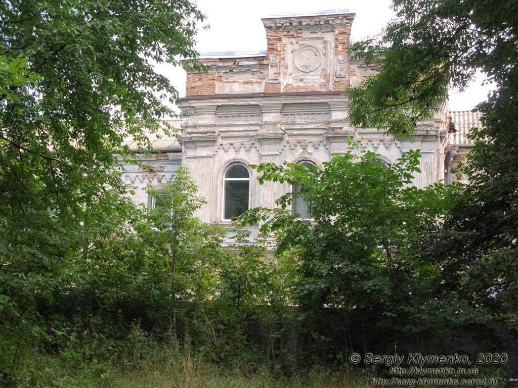 Житомирская область, Любар. Фото. Фасад дворца графини Понинской, XIX век.