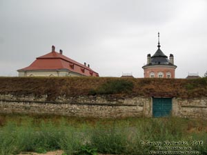 Львовская область. Золочев. Фото. Вид на Золочевский замок с юга.